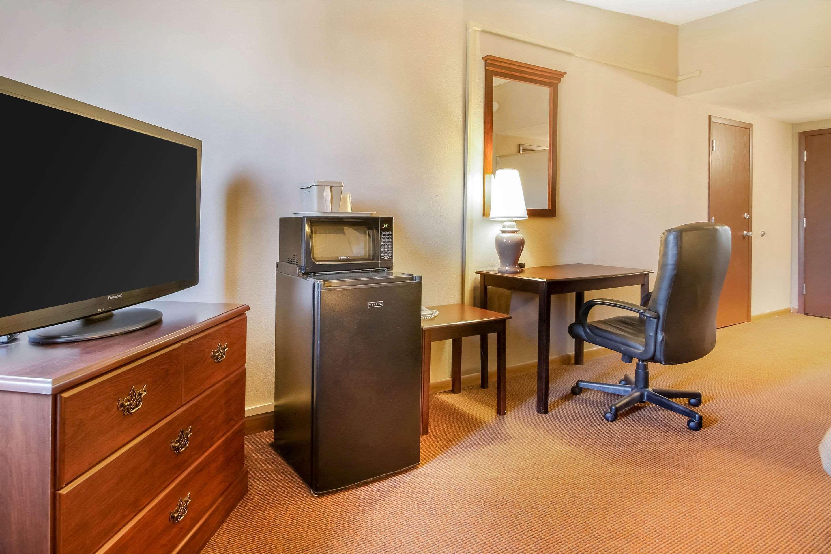 Comfort Inn & Suites Beaver Dam Exteriér fotografie