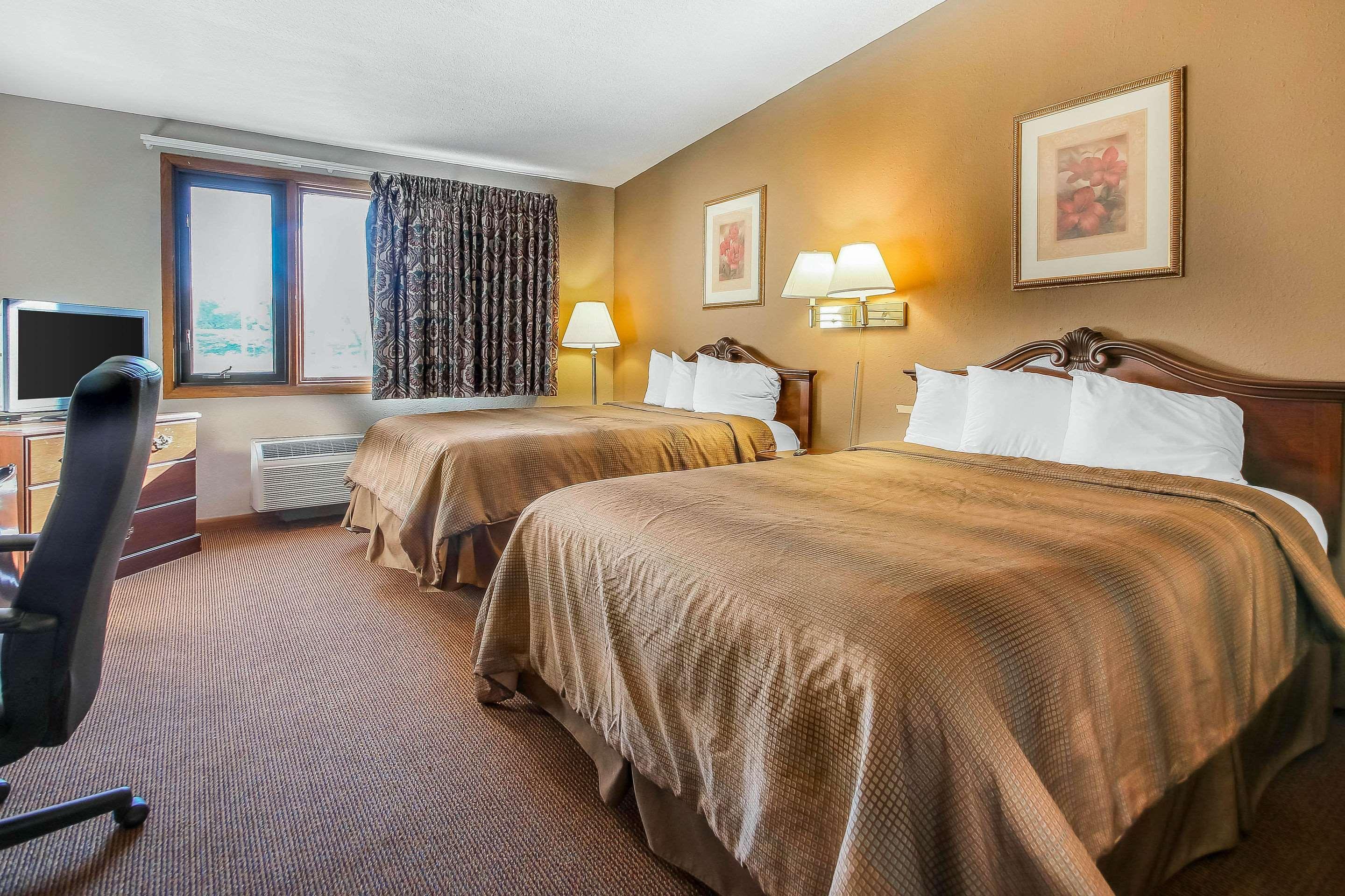Comfort Inn & Suites Beaver Dam Exteriér fotografie