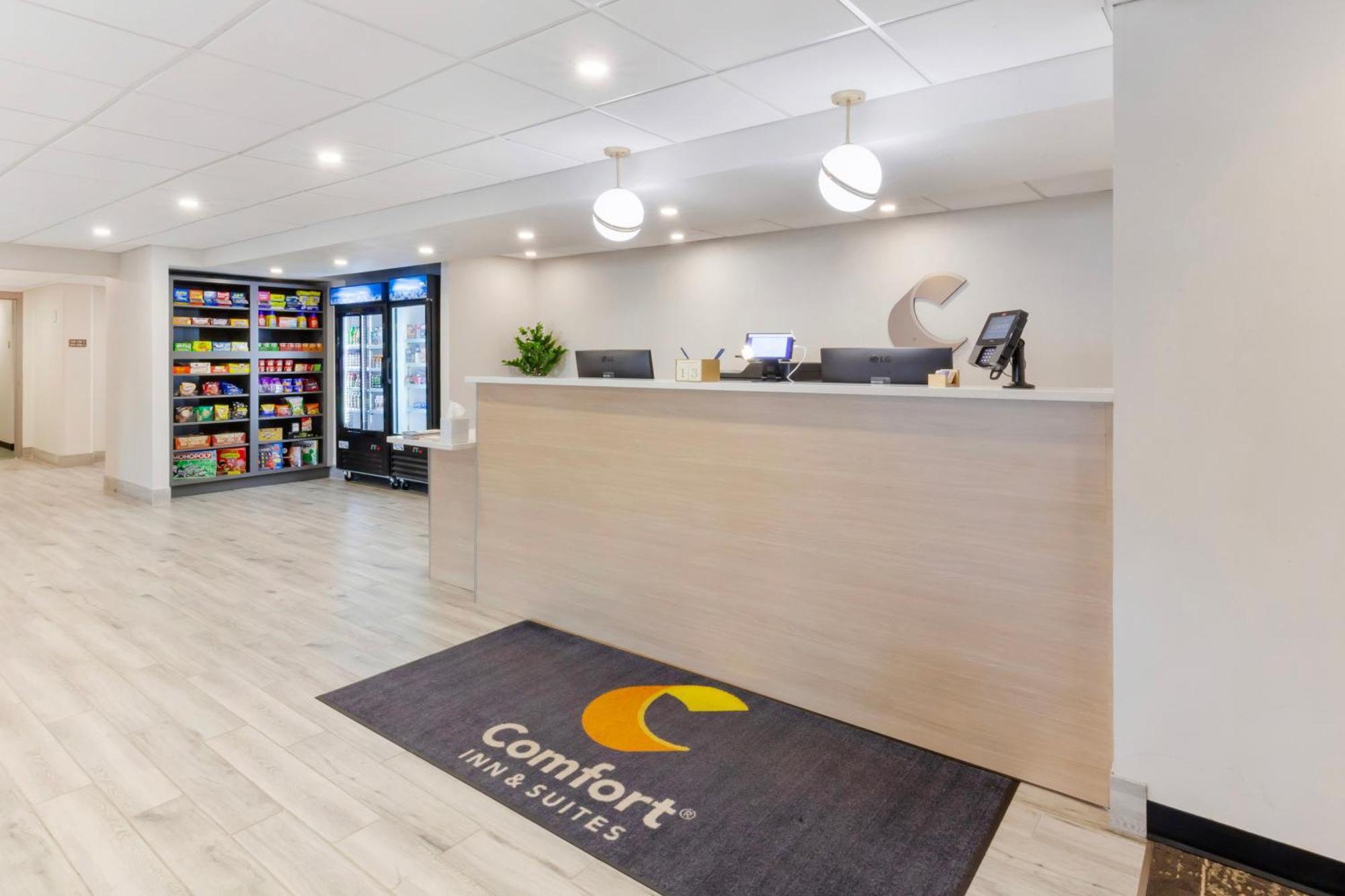 Comfort Inn & Suites Beaver Dam Exteriér fotografie